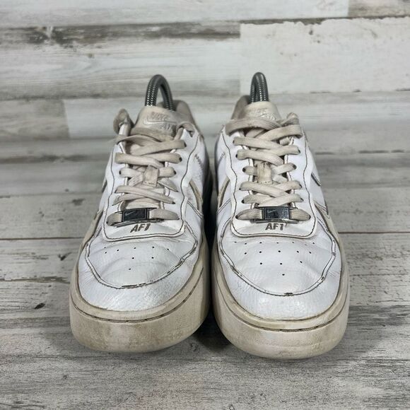 Nike‎ Womens Air Force One Platform Sneaker Athletic Shoes Triple White Size 7 - Picture 4 of 8